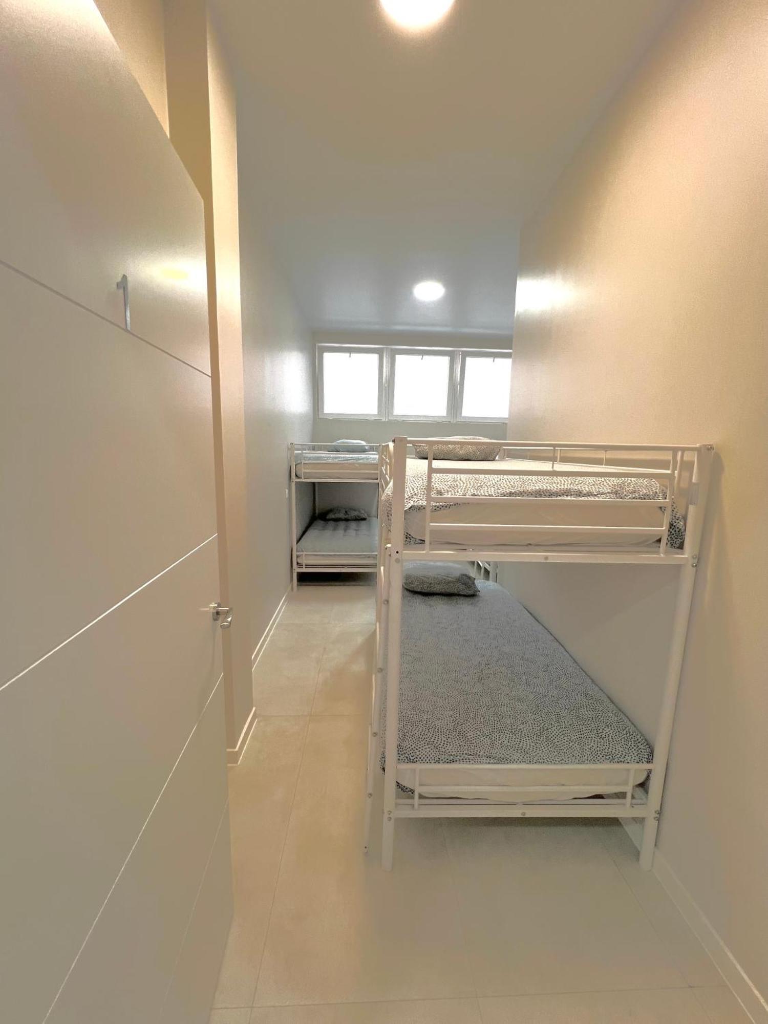 Hostel Oasis マドリード エクステリア 写真