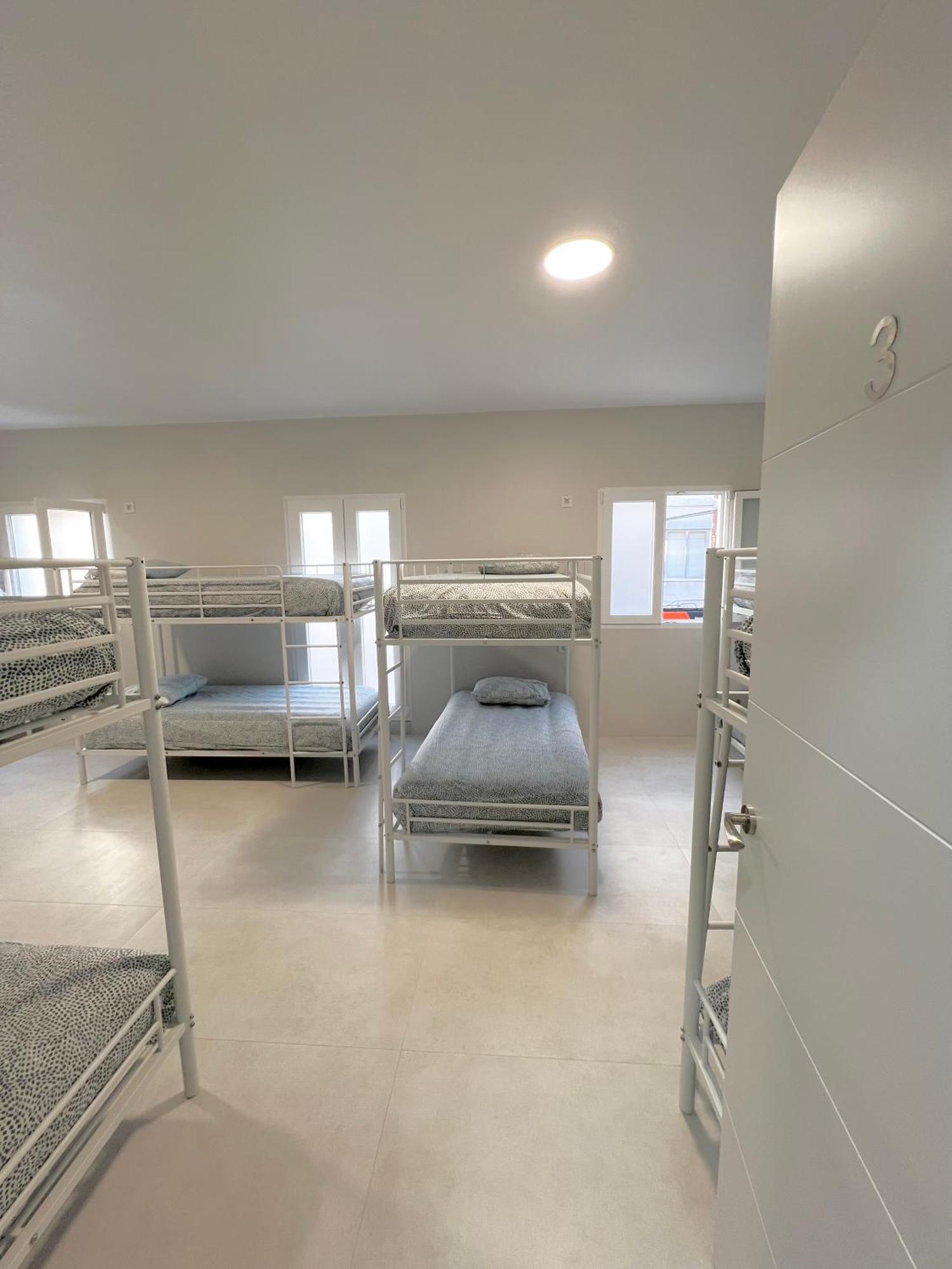 Hostel Oasis マドリード エクステリア 写真
