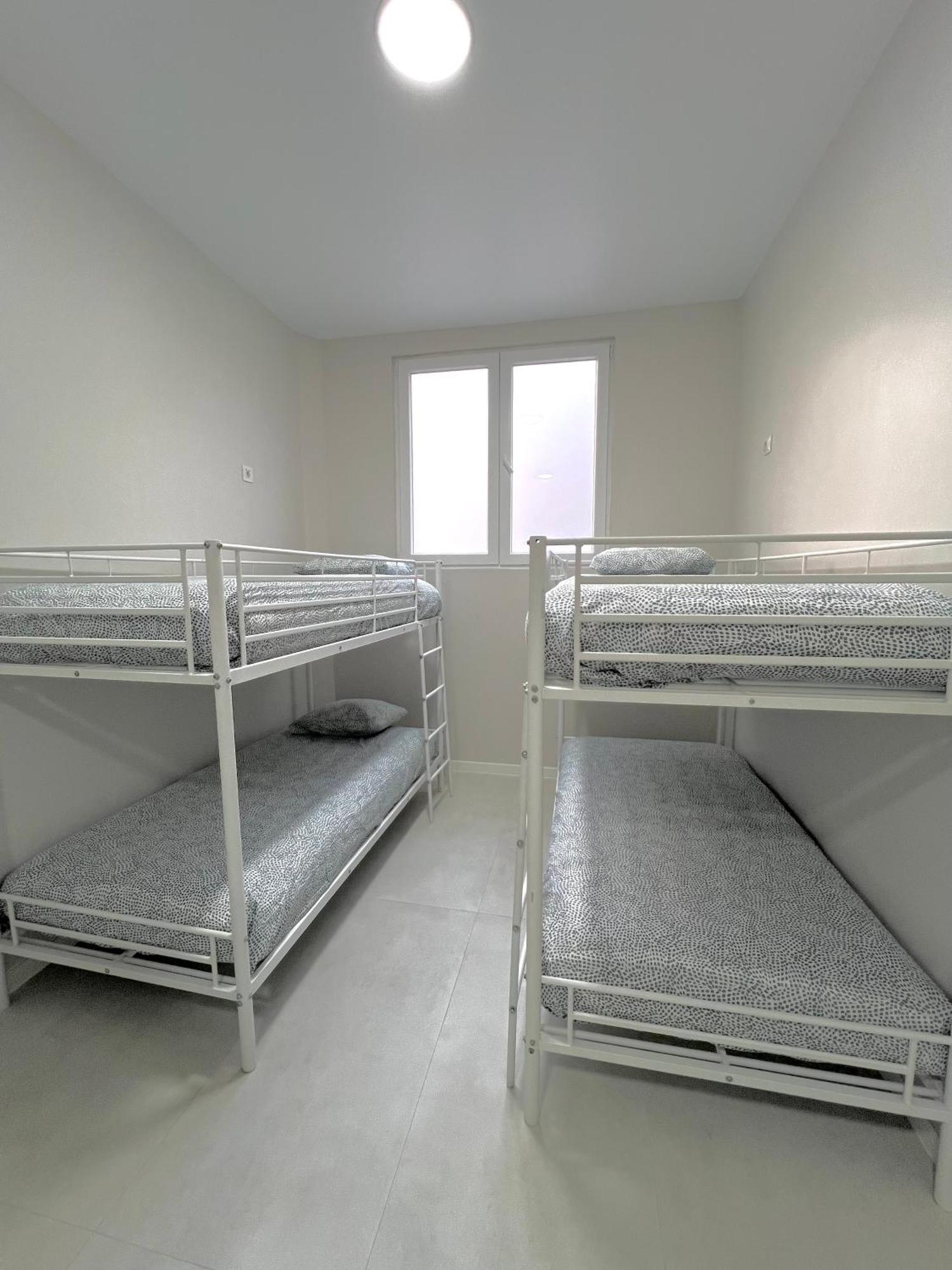 Hostel Oasis マドリード エクステリア 写真
