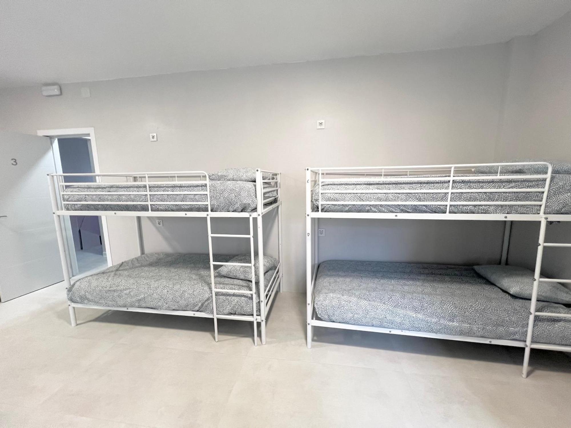 Hostel Oasis マドリード エクステリア 写真